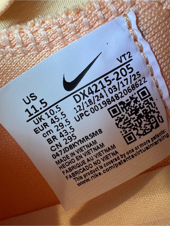 Nike Mens 11.5 NWOT Shoes Ava Rover Celestial Gold Bright Crimson DX4215-205